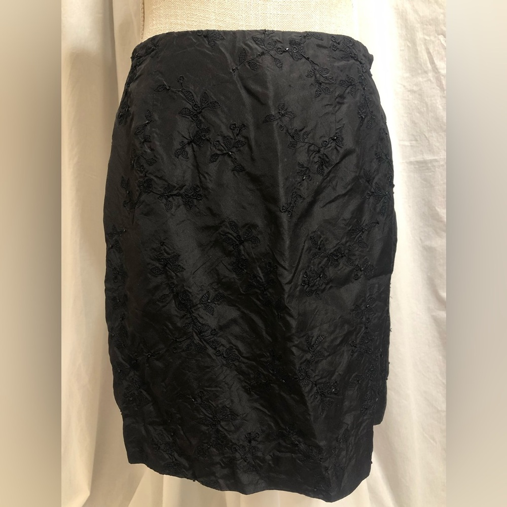 Mini Skirt - Picture 15 of 16